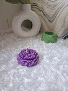 Floral Candle - Purple