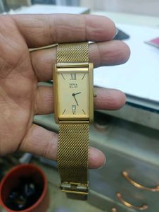 Nova ultra Slim Gold Watch(fix price)