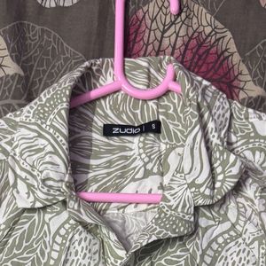 Patterned Short Sleeve Shirt