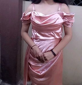 ❗PRICE DROP❗Pretty Pink Satin Dress💗✨