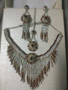 Beautyful Neckless Set With Great Pearls Work...