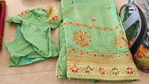 2  Sarees