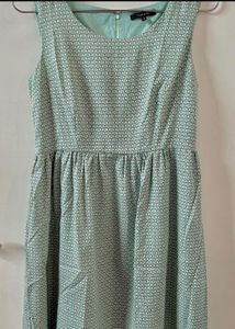 Light Green Vanheusen Elegant Dress