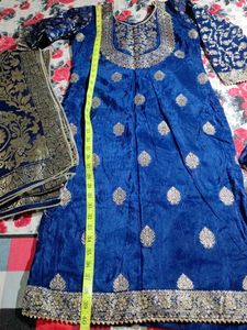 A Royal Blue 💙 Suit Set