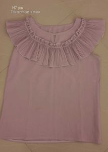 Cute Ruffled Top