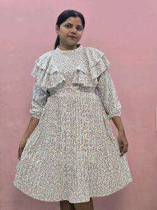 Floral Ruffle Detail Midi Dress