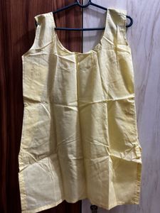 Yellow Self Stich Styles Kurti 💛