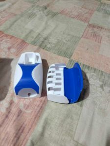 Tooth Paste Dispenser