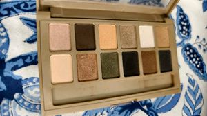 Maybelline 24K Nudes Palette &amp; Her orange Eyeshado