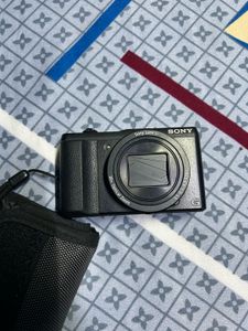 Sony DigiCam with 30X optical zoom!
