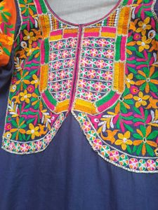 Women Traditional Kurti