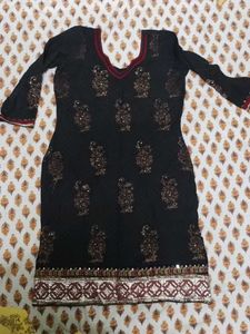 women black kurta