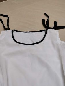 White Offsoulder Top