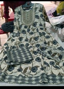 Kurti Set