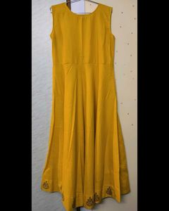 Mustard Dress with Cape 🌻