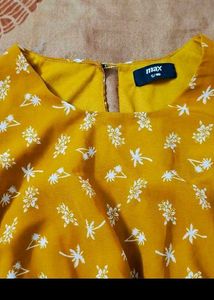 Floral Print Pleated Dress