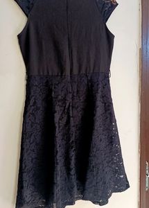 Dress By Dorothy Perkins