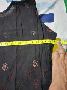 Beautiful Ethnic  Embroidered Kurti