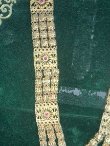 Elegant Gold Necklace