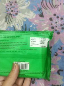 Combo Of Insight Lipstick Makeup Wipe Fixer