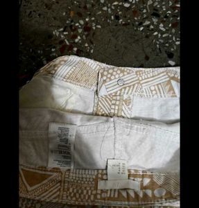 Brand New H&amp;M Geometric Pattern Shorts