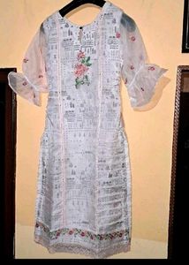 Floral Print And Embroidery Design Kurta Set