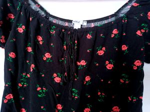 Very Beautiful Subdued Floral Print Dress