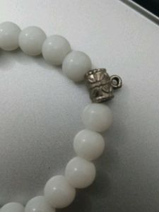 White Beaded Bracelet