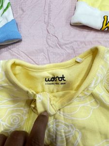 0-3 Months Baby Romper , 2 Caps