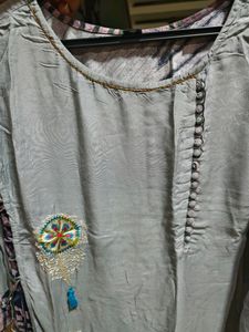 Women Kurta Two Layered