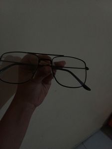 Fake Specs ( Frame )