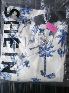 SHEIN Branded Tshirt