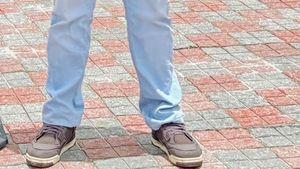 Stylish Sneakers Nike Air Jordan 4