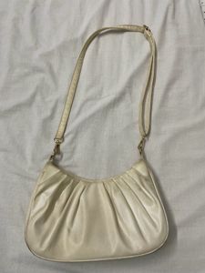 Cross Body Beige To White Bag