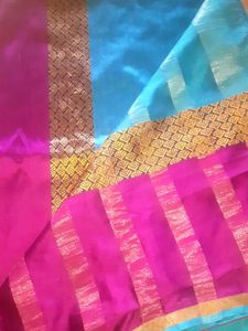 Blue &amp; Magenta Silk Saree With Blouse.