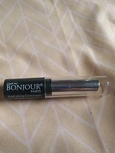 Bonjour Paris Hydrating Concealer