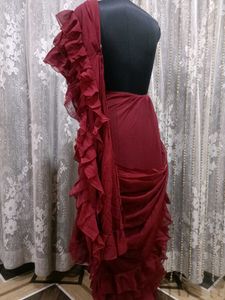 Frill Saari With Peticot