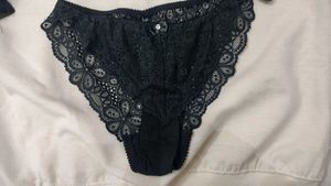 Black Lace Lingerie Set