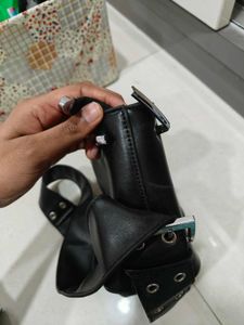 A Cute black Grungy Sling Bag