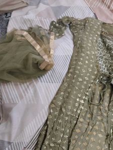 unused party wear dress