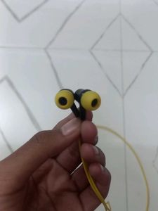 Yellow Wired Earbuds (1Side Not Working)