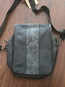Carlos Crossbody Bag leather