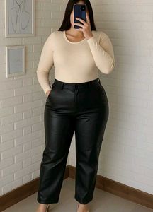 🇨🇵 French Blanche Porte Plus Size Faux Pant