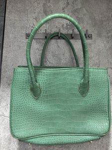 Chic green Handbag 👜