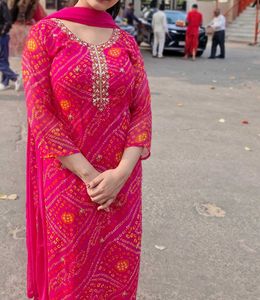 Pure Georgette Pink Bhandejh Suit