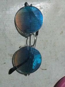 Retro Round Sunglasses
