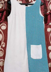 Houndstooth Color Block Top