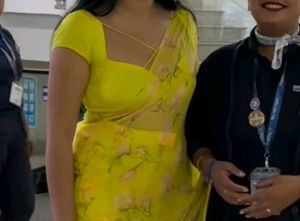 Padded Popty Yellow Mini Sleeve Backless Blouse