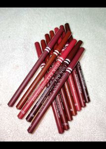 12 Pcs Lip Liner
