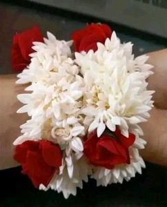 Floral Bangle